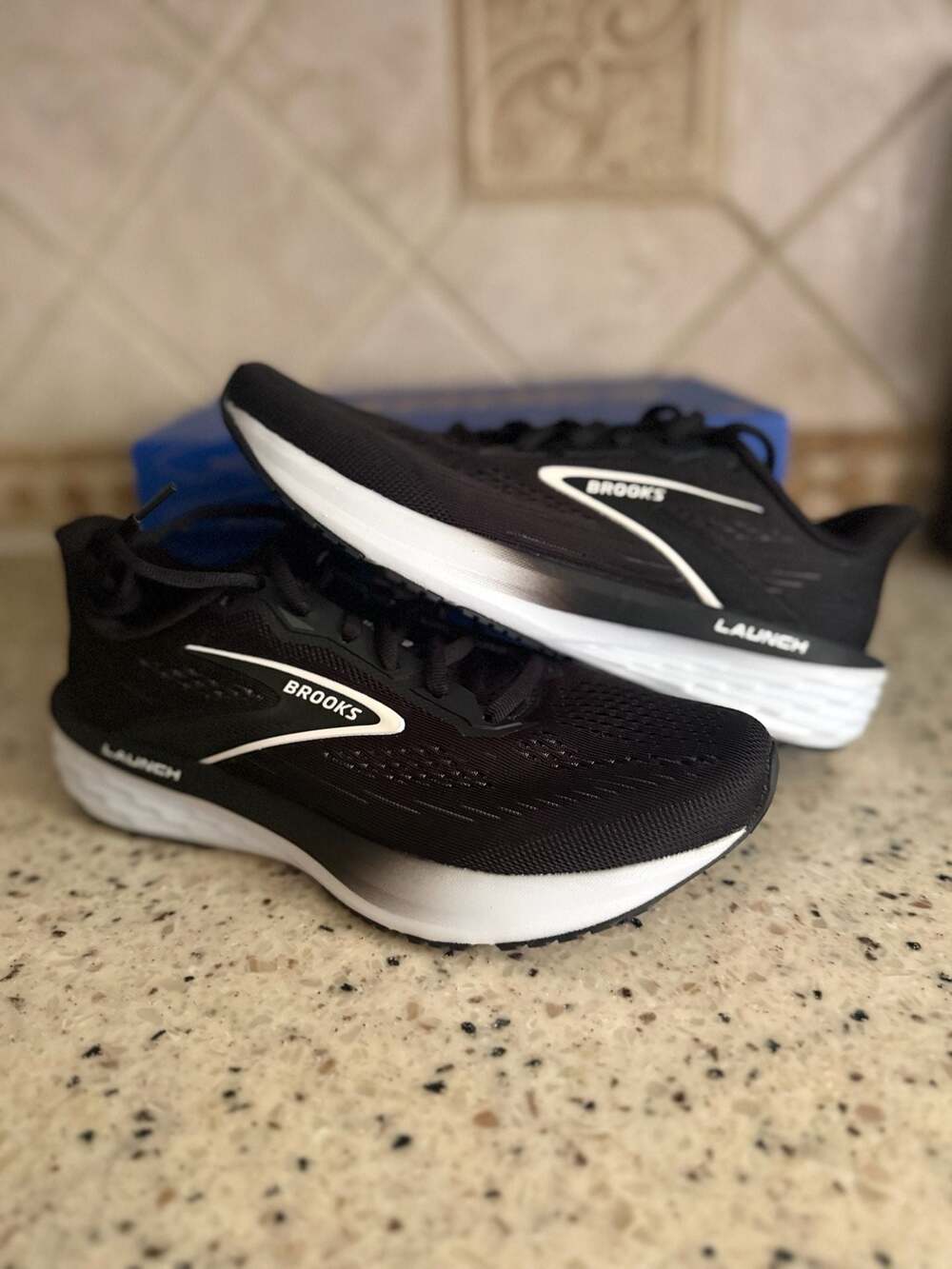 Women's Brooks Launch 12 Running Shoes